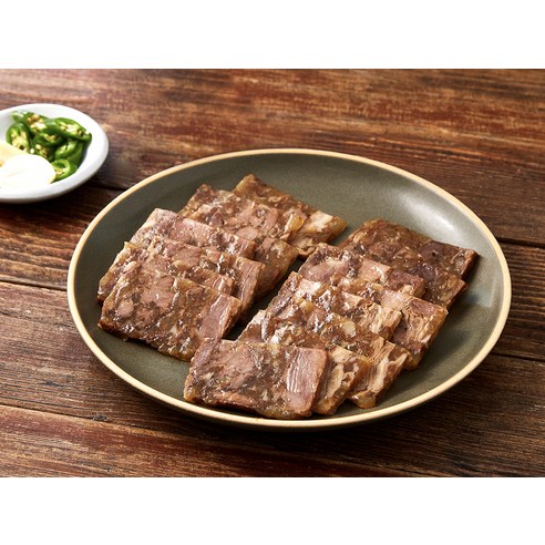 전통의 맛과 현대의 편리함이 만나 탄생한 삼대가 족발편육