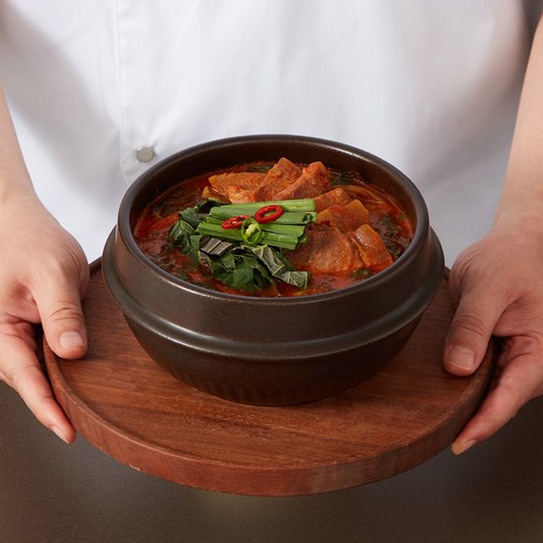 5분 만에 완성되는 깊고 진한 보양식, 교동식품 프리미엄 염소탕