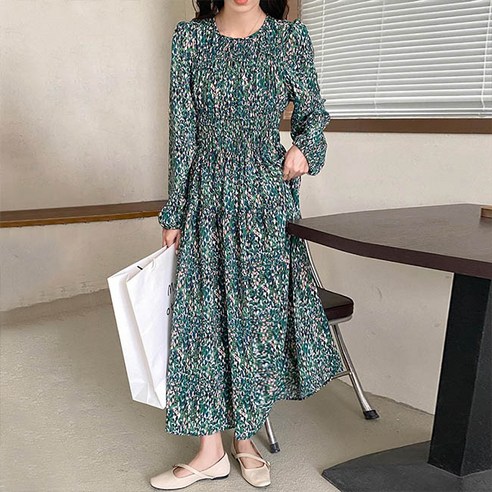 女裝  時尚  服裝  長裙  成年女性  成年女性  婦女  女人  淑女  淑女