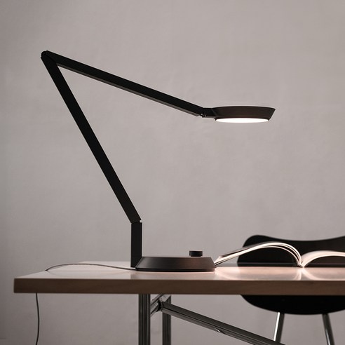 밤샘 작업도 두렵지 않은 눈이 편안한 루메나 LED 스탠드 DESK ON