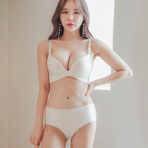 와이어 없이 숨겨진 볼륨을 찾아주는 글램브라 사기 브라!