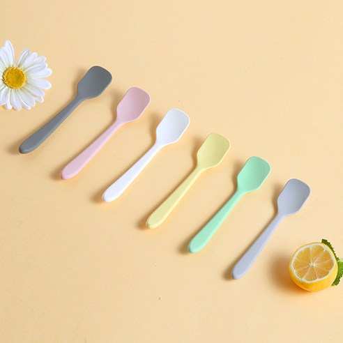 이지실리 실리콘 스푼으로 우리 아기의 안전하고 즐거운 이유식 시간을!