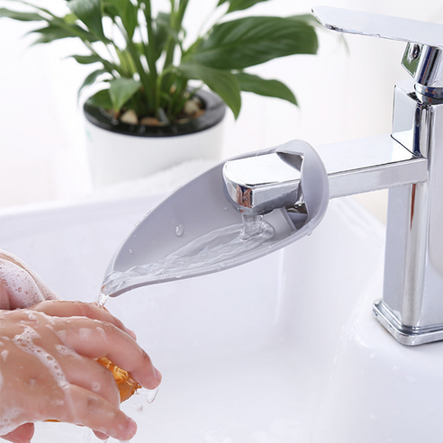 밝은리빙 수도꼭지 연장탭으로 욕실에 편리함을 더하세요!