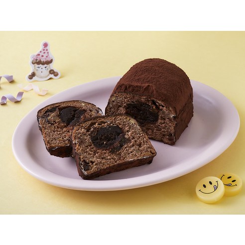 달콤한 행복을 담은 노티드 초코 슈톨렌