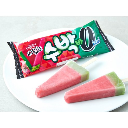 추억은 그대로, 칼로리는 제로! 롯데웰푸드 씨없는 수박바로 시원한 여름을 즐기세요.