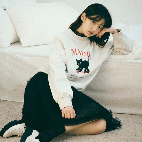 로라로라 여성용 ROLA CAT SWEATSHIRT