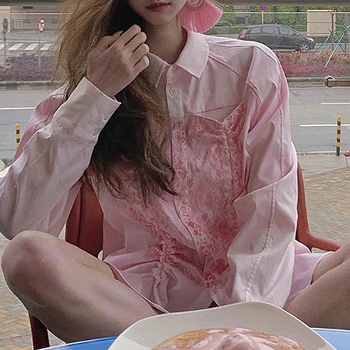 비비에모 여성용 벚꽃 핑크 스트링 루즈핏 셔링 롱 셔츠 00343