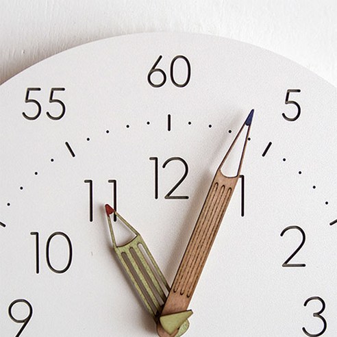 아이와 가정의 평화로운 시간을 위한 교육용 무소음 벽시계