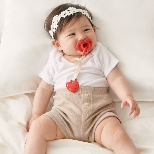 사랑스러운 아기를 위한 섬세한 선택, 티지엠 하트 노리개 젖꼭지