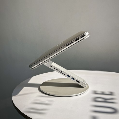 리카틸 X5 Pro: 맥북 작업 효율을 극대화하는 3-in-1 솔루션