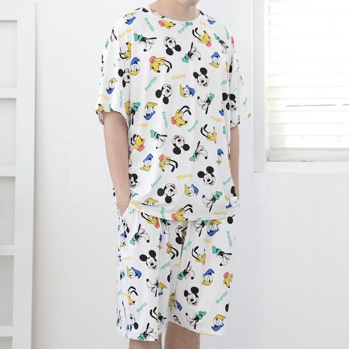 미키 마우스와 함께 쾌적하고 귀여운 여름 홈캉스를!