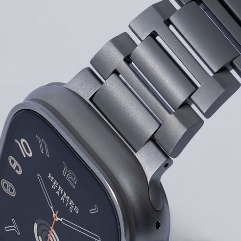 강력하고 스타일리시한 비브 Apple Watch 울트라 티타늄 스트랩 V2