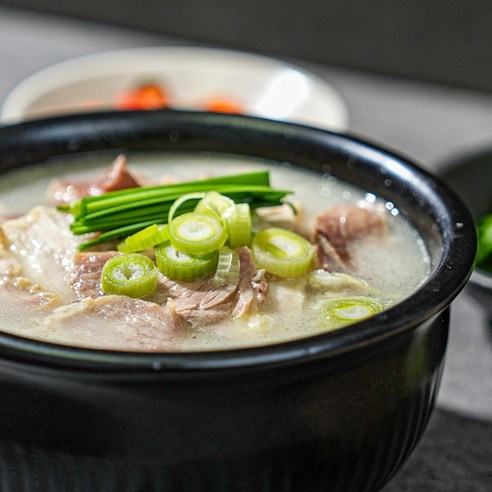 퇴근 후 10분, 든든하고 맛있는 수백당 돼지국밥!
