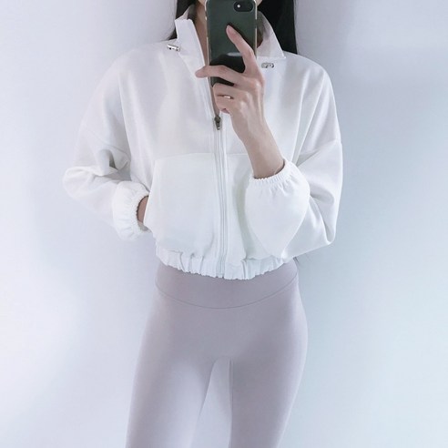 로라벨 가을 고퀄 숏 아노락 크롭 필라테스복 요가복 필라테스옷 필라테스커버업 필라테스상의 요가 운동복
