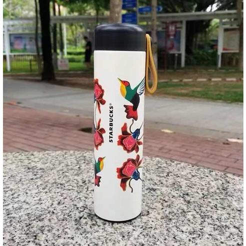 세상의 맛을 담아내는 세련된 동반자: 스타벅스 SS 에치드 텀블러