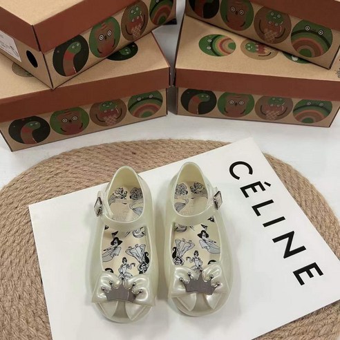 미니멜리사 둥근머리 키즈 단화 샌들 여아 크라운 나비