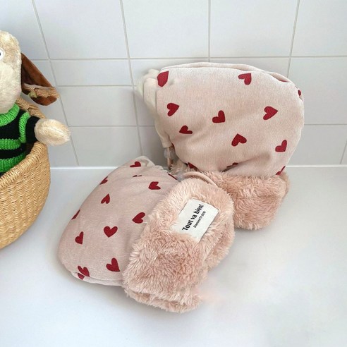 따뜻함과 스타일을 모두 갖춘 핸드워머