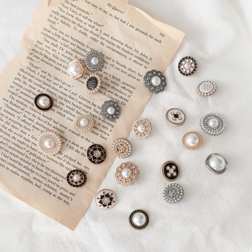 슬로우모먼츠 빈티지단추: 고급스러운 스타일의 완성