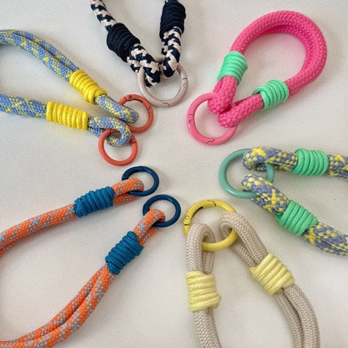 아이디어와 실용성을 겸비한 백꾸 폰꾸 스트랩 루프키링 로프키링