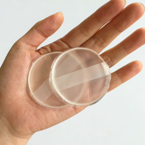 답답한 마스크 속, 무너지는 화장 때문에 고민이라면? [오리툴즈 에어핏 실리콘 퍼프] 솔직 후기 투명퍼프