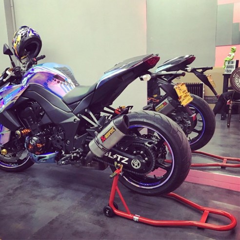 바이크리어스탠드, 바이크 라이프의 편리함을 더하다