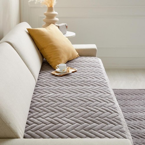 고급스러운 겨울 소파패드