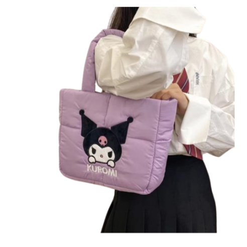 산리오 퐁실 핸드백: 사랑스러움과 실용성을 모두 담은 완벽한 선택