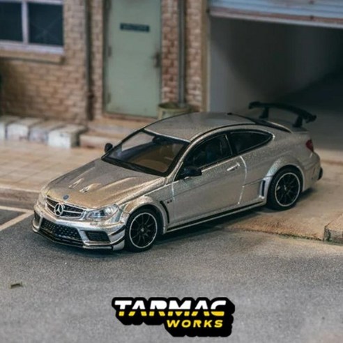 타막웍스 1/64 메르세데스 벤츠 C63 AMG 쿠페 블랙 시리즈 Silver Metallic - GLOBAL64, 1개