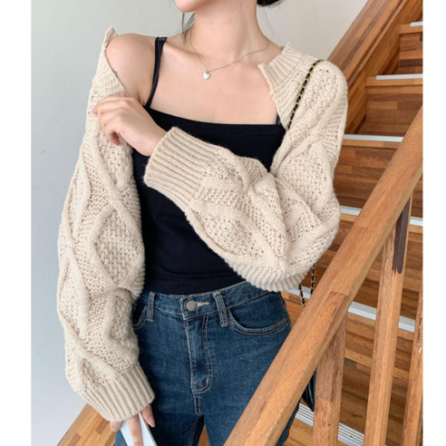 유미르 루즈핏 꽈배기 니트 볼레로