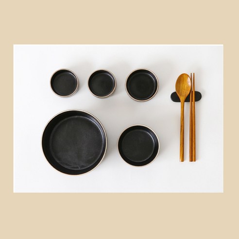 혼자서도 멋스러운 식사 시간을 보내고 싶은 1인 가구에게 추천