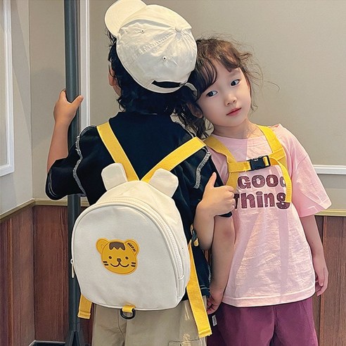 사랑스러운 디자인과 뛰어난 실용성을 갖춘 뽀뽀뽀 아동복 동물원 백팩으로 아이에게 특별한 추억을 선물하세요!