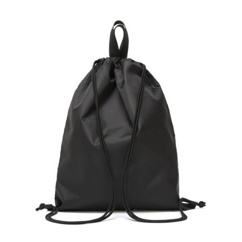 신학기 스타일을 완성하는 넉넉한 수납력과 스타일리시한 내셔널지오그래픽 빅로고 스트링백