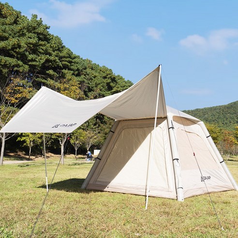 야외 활동을 위한 편안하고 보호적인 텐트