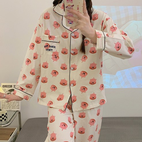 구름처럼 포근한 아이보리 파자마, 숙면의 시작