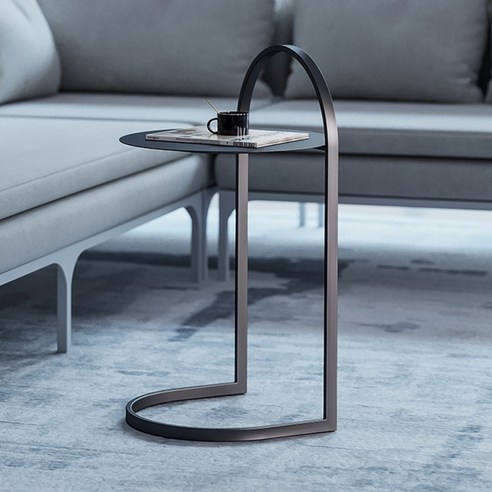 좁은 공간을 넓게, 일룸 리프트업 테이블로 삶의 질을 높이다.