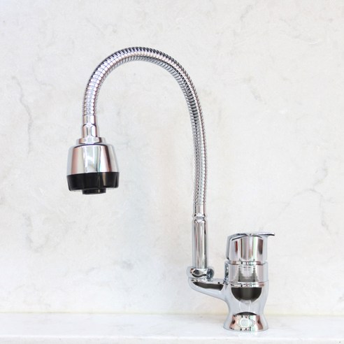 세련된 스타일, 탁월한 기능성, 저렴한 가격을 결합한 비욘드퍼니싱 코브라 주방수전