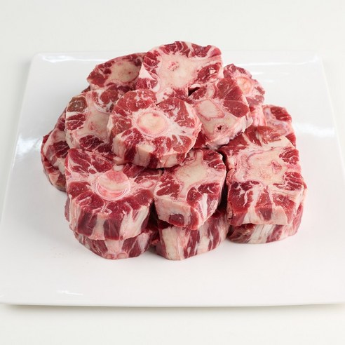 엄마가 손질한 잡내없는 소꼬리 1kg, 3개