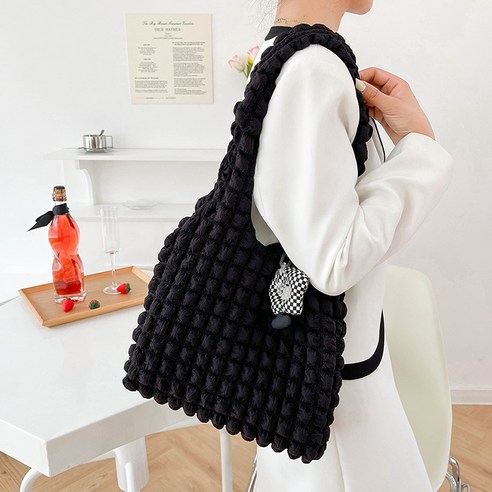 일상에서 필요한 가방