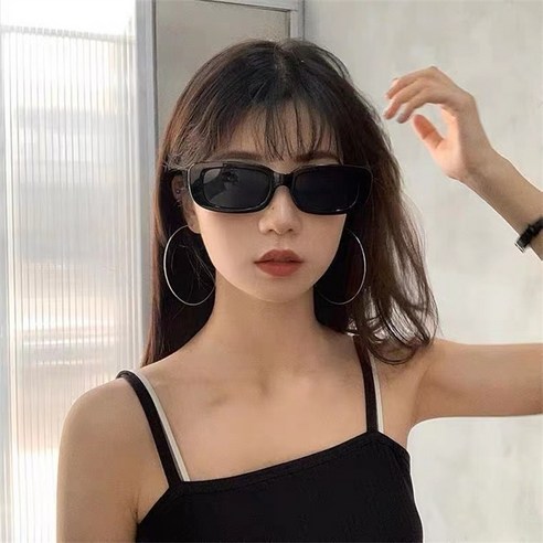 에픽 선글라스: 패션을 완성하는 필수품