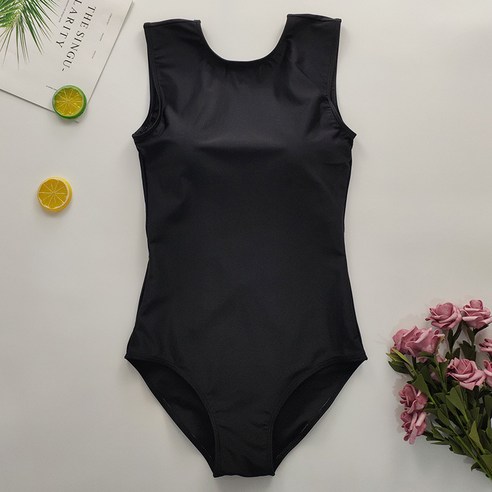 QH 멋진 몸매를 뽐내보세요 한국의 새로운 인스 수영복 스틸 지원 작은 가슴 주름 얇은 삼각형 원피스 비키니 패션 보수적 인 수영복 여성