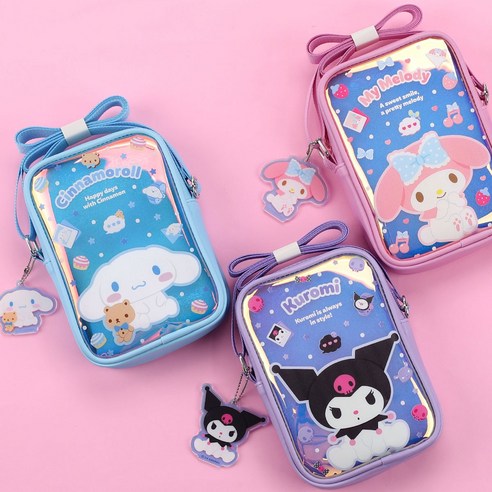 산리오 홀로그램 키링백: 사랑스러움과 실용성을 한번에!