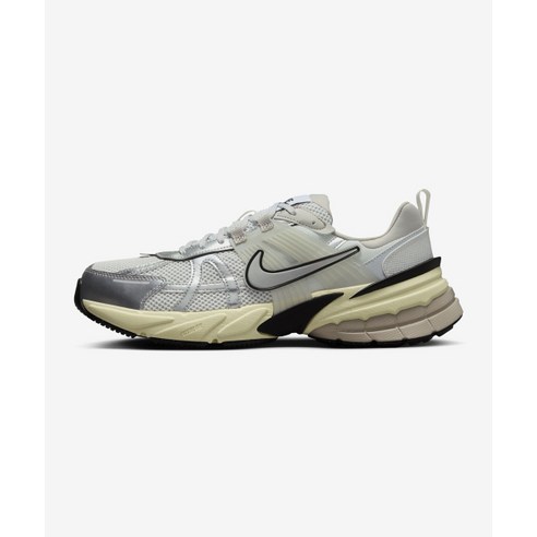 NIKE V2K 런 M - 서밋 화이트:퓨어 플래티넘:라이트 아이언 오어:메탈릭 실버 HJ4497-100
