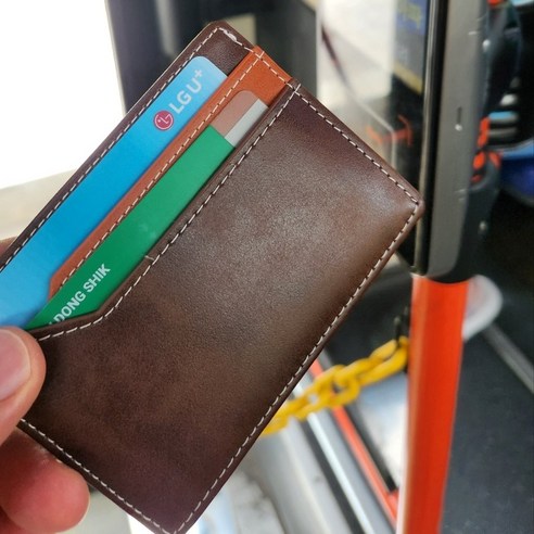 저렴한 가격에 슬림한 디자인의 카드홀더 미니카드지갑, NFC 중복인식 방지 특허를 갖춘 자스나로 BRO-8