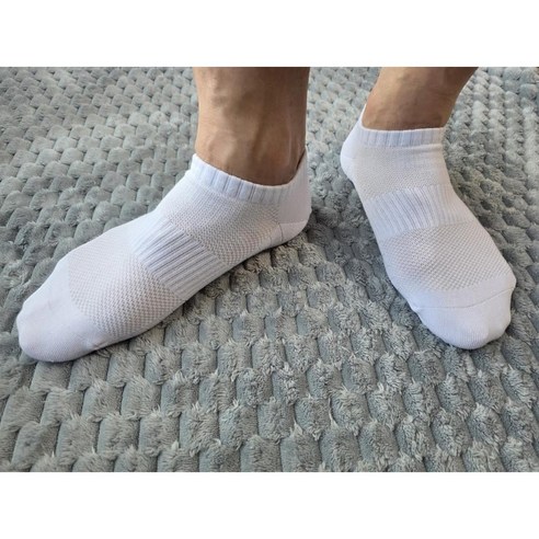 발에 자유를 선사하는 편안한 빅사이즈 양말
