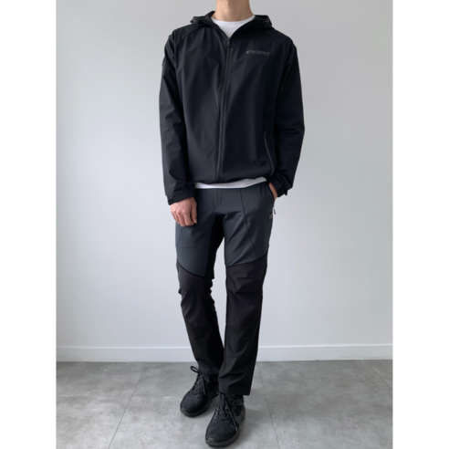 자유로운 움직임을 선사하는 바람의 갑옷