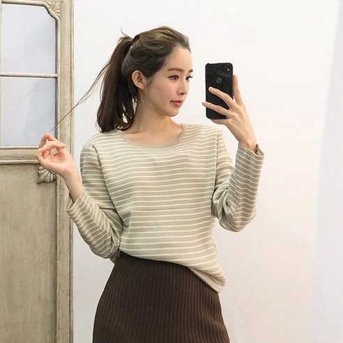 이힝 스퀘어넥 스트라이프 7컬러 니트티