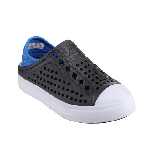 스타일과 기능성을 겸비한 완벽한 여름 아동화