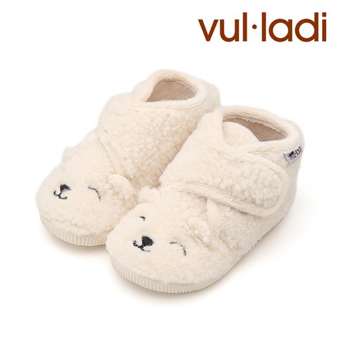 아이들의 발 건강과 스타일을 책임지는 스페인 감성 아동화