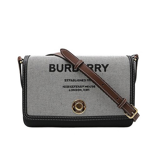 Burberry [명품]버버리 호스페리 프린트 캔버스 노트 여성 크로스백 8053311