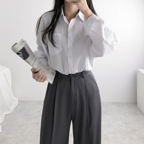 박시한 오버핏과 사계절 편안함으로 다양한 스타일에 어울리는 레이디스룸 남친셔츠